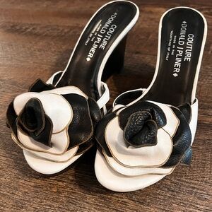 Couture Donald J. Pliner Floral Leather Wedge Heels Black & White Tease 108 Sz 6